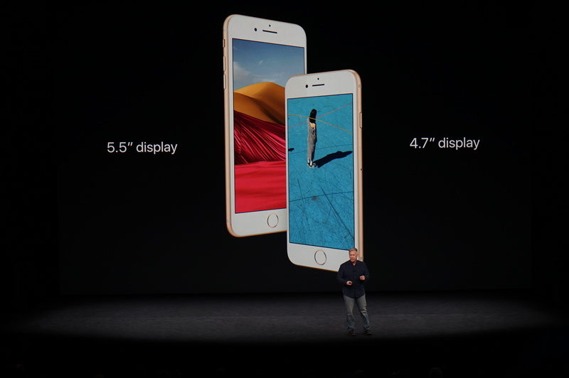 Τρία νέα iPhone 8 παρουσίασε η Apple - Φωτογραφία 3