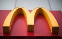 Το σεξουαλικό υπονοούμενο που κρύβεται πίσω από το σήμα των McDonald’s