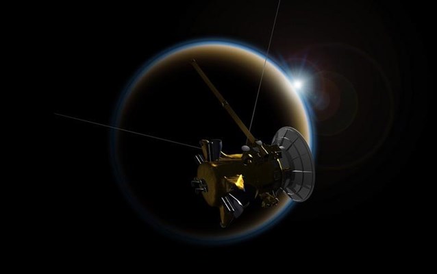 Το «φιλί αποχαιρετισμού» του διαστημοπλοίου Cassini: Τελευταίο πέρασμα από τον Τιτάνα - Φωτογραφία 2