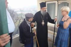 Αχαΐα: Αυτός είναι ο 108 ετών κάτοικος που έβλεπε τη φωτιά να πλησιάζει στο σπίτι του και δεν το εγκατέλειπε [photos - video]