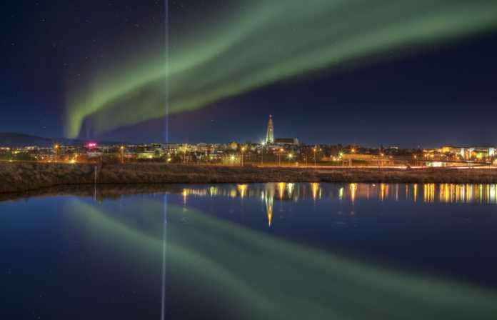 Έπεσε η κυβέρνηση της Ισλανδίας- Προκηρύχθηκαν πρόωρες εκλογές - Φωτογραφία 1