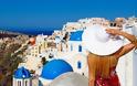 Πόσο συμβάλει ο τουρισμός στην ελληνική οικονομία