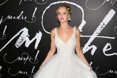 Δεν σκέφτεται τη μητρότητα η Jennifer Lawrence