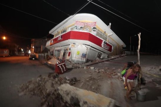 Φονικός σεισμός ισοπέδωσε το Μεξικό: Ξεπέρασαν τους 200 οι νεκροί – Συγκλονιστικές εικόνες - Φωτογραφία 7