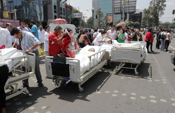 Φονικός σεισμός ισοπέδωσε το Μεξικό: Ξεπέρασαν τους 200 οι νεκροί – Συγκλονιστικές εικόνες - Φωτογραφία 8