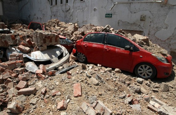 Φονικός σεισμός ισοπέδωσε το Μεξικό: Ξεπέρασαν τους 200 οι νεκροί – Συγκλονιστικές εικόνες - Φωτογραφία 9
