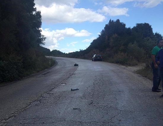 Τραγωδία: δύο νεαροί Aιτωλοακαρνάνες σμηνίτες νεκροί στο τροχαίο κοντά στα Παλιάμπελα [photos] - Φωτογραφία 6