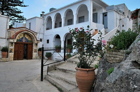 Κρήτη: Προσκύνημα στα μοναστήρια αφιερωμένα στην Παναγία - Φωτογραφία 7