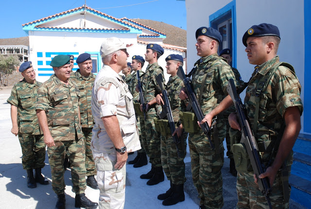 Επίσκεψη Αρχηγού ΓΕΕΘΑ σε Μονάδες Ενόπλων Δυνάμεων Ακριτικών Περιοχών - Φωτογραφία 2