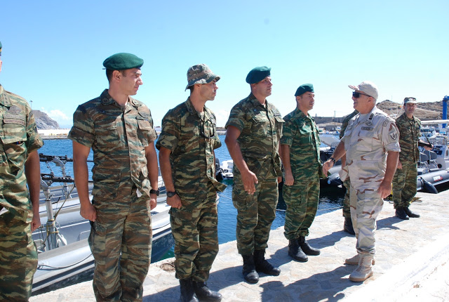 Επίσκεψη Αρχηγού ΓΕΕΘΑ σε Μονάδες Ενόπλων Δυνάμεων Ακριτικών Περιοχών - Φωτογραφία 5