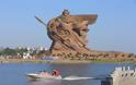 Το κολοσσιαίο άγαλμα του θεοποιημένου στρατηγού Guan Yu στην Κίνα - Φωτογραφία 2
