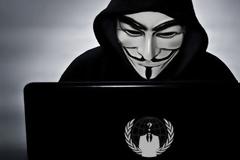 Οι Anonymous ξαναχτύπησαν! «Έριξαν» και την ιστοσελίδα της Τράπεζας της Ελλάδας και προειδοποιούν την ΑΑΔΕ