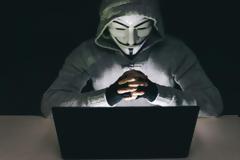Anonymous σε ΕΟΠΥΥ και Τράπεζα Πειραιώς: Δύο βάσεις δεδομένων στα χέρια μας – Μια λάθος κίνηση και όλα θα δημοσιευθούν