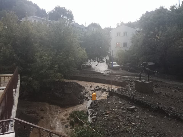 Καταλυτική η παρέμβαση του Δ' ΣΣ και του Στρατηγού Καμπά στις πλημμύρες στη Σαμοθράκη - Φωτογραφία 5