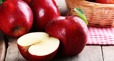Το πιο γρήγορο γλυκό που μπορείς να φτιάξεις με τα πρώτα μήλα - Φωτογραφία 1