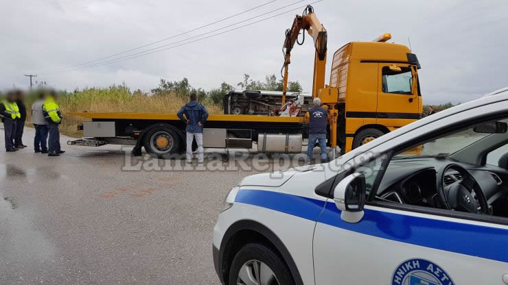 Λαμία: Τροχαίο στον παράδρομο [photos] - Φωτογραφία 3