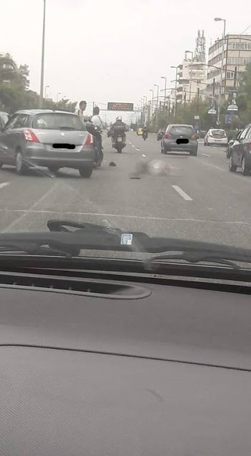 Αυτοκίνητο παρέσυρε πεζό στη λεωφόρο Συγγρού - Σε σοβαρή κατάσταση ο τραυματίας - Φωτογραφία 3