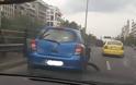 Αυτοκίνητο παρέσυρε πεζό στη λεωφόρο Συγγρού - Σε σοβαρή κατάσταση ο τραυματίας - Φωτογραφία 1
