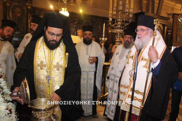 Τεμάχιο λειψάνου του Αγίου Θεοδώρου Ουσακώφ στην Κέρκυρα - Φωτογραφία 3