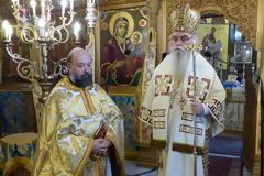 Ο Ενδοκρινολόγος που έγινε Ιερέας (φωτογραφίες)