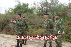 Μέσα στη βροχή και τη λάσπη!