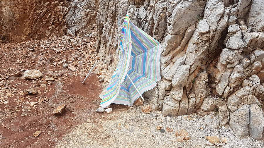 Σεϊτάν Λιμάνια: Δείτε πώς έγινε η «κρυφή παραλία» των Χανίων μετά την πρώτη κακοκαιρία - Φωτογραφία 5