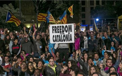 Καταλονία: Το 90% ψήφισε υπέρ της ανεξαρτησίας, στο 42,3% η συμμετοχή - Φωτογραφία 1