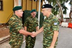 Επίσκεψη Αρχηγού ΓΕΣ στη 2η Μοίρα Αλεξιπτωτιστών
