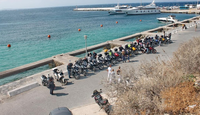 Οι Vstrom Greek Riders στη Μύκονο... [photos+video] - Φωτογραφία 7