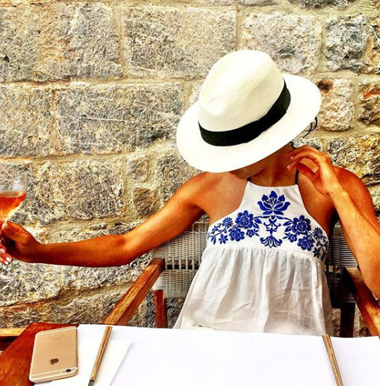 Η Μέγκαν Μαρκλ εκθειάζει τα Ελληνικά νησιά στο Instagram - Φωτογραφία 6