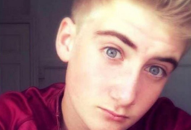 Αυστραλία: 15χρονος καταπλακώθηκε από βάρη και σκοτώθηκε στο γυμναστήριο - Φωτογραφία 1