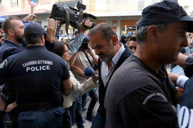 Η Κρήτη αποδοκιμάζει τους απαγωγείς του Λεμπιδάκη [Εικόνες] - Φωτογραφία 9