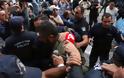 Η Κρήτη αποδοκιμάζει τους απαγωγείς του Λεμπιδάκη [Εικόνες] - Φωτογραφία 6