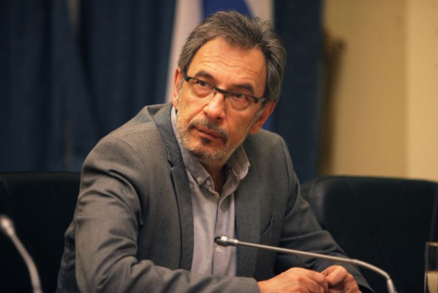 Παραιτήθηκε από πρόεδρος της ΕΡΤ ο Διονύσης Τσακνής - Φωτογραφία 1