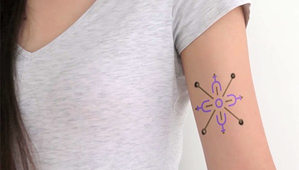 Έξυπνα tattoo μετατρέπουν το δέρμα σε δείκτη για την κατάσταση της υγείας του χρήστη [Video] - Φωτογραφία 1
