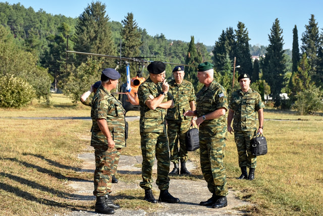 Επίσκεψη Αρχηγού ΓΕΣ στην Περιοχή Ευθύνης της 9ης Μηχανοποιημένης Ταξιαρχίας Πεζικού - Φωτογραφία 2