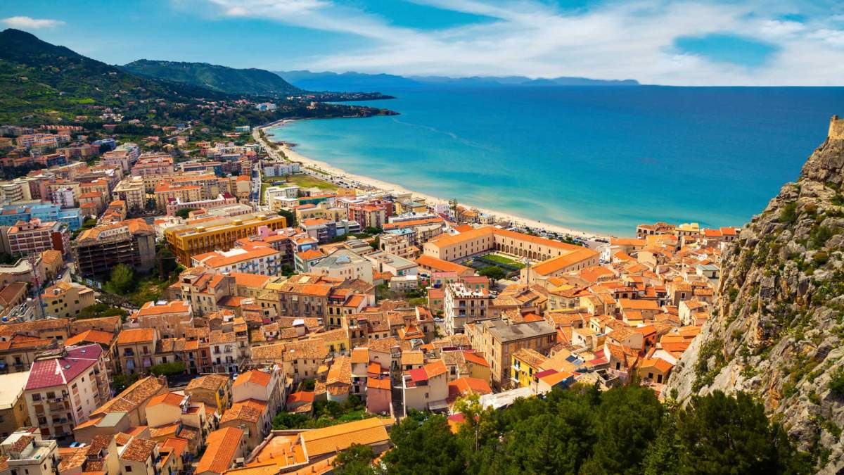 Πωλούνται σπίτια για ένα ευρώ στη Σικελία! - Φωτογραφία 1