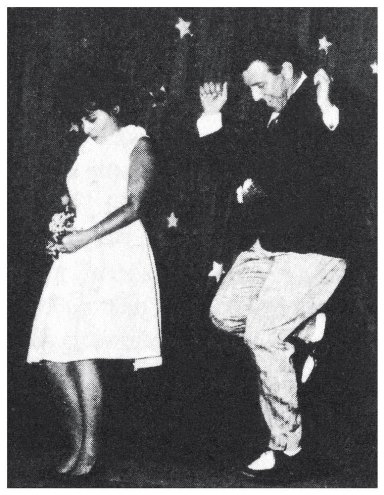 Οι φλογεροί έρωτες του '60 που άφησαν εποχή - Φωτογραφία 11