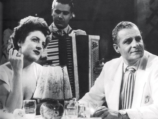 Οι φλογεροί έρωτες του '60 που άφησαν εποχή - Φωτογραφία 8