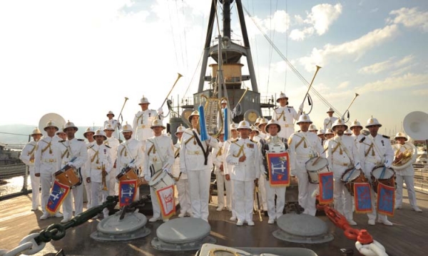 Συναυλία της Μπάντας του Πολεμικού Ναυτικού στον Οργανισμό Λιμένος Θεσσαλονίκης - Φωτογραφία 1