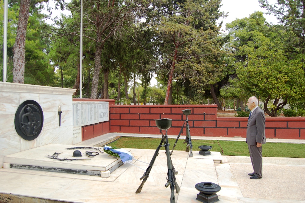 Επίσκεψη Διατελεσάντων Διοικητών ΚΕΔΒ και ΣΔΒ στις Εγκαταστάσεις τους (8 ΦΩΤΟ) - Φωτογραφία 8