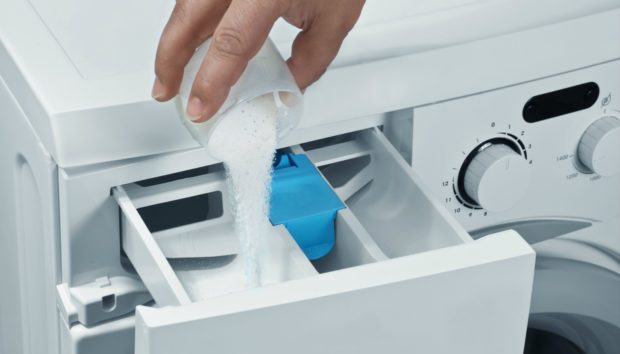 Ο καλύτερος τρόπος για να καθαρίσετε το συρτάρι απορρυπαντικού του πλυντηρίου! - Φωτογραφία 1