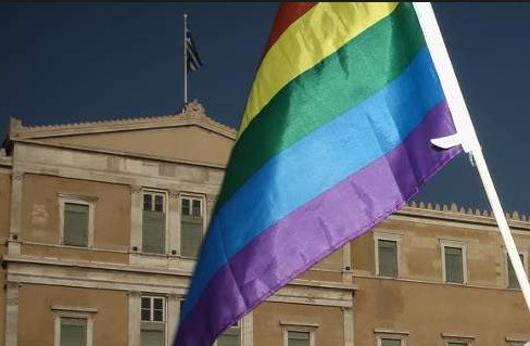 Στον αέρα η διόρθωση φύλου στα 15 - Ανταρσίες βουλευτών σε ΣΥΡΙΖΑ, ΔΗΣΥ, ΑΝΕΛ - Φωτογραφία 1