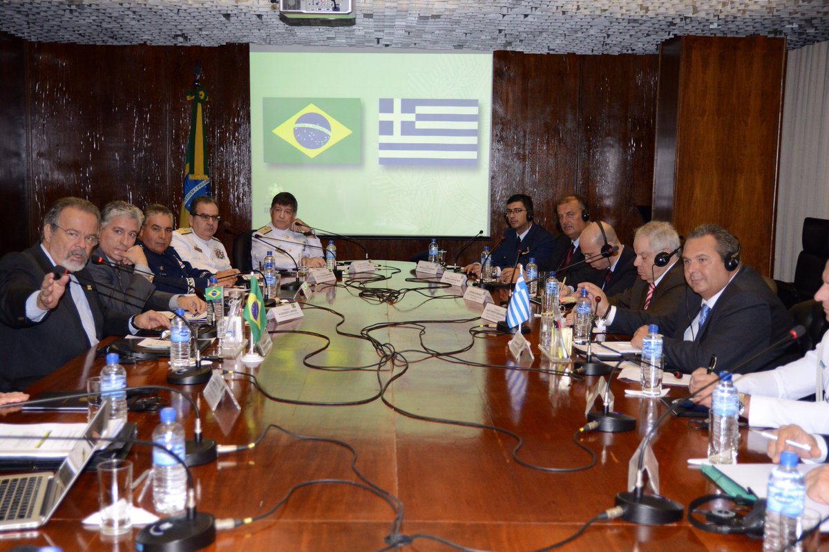 Συνάντηση Καμμένου με τον υπουργό Άμυνας της Βραζιλίας (ΦΩΤΟ) - Φωτογραφία 2