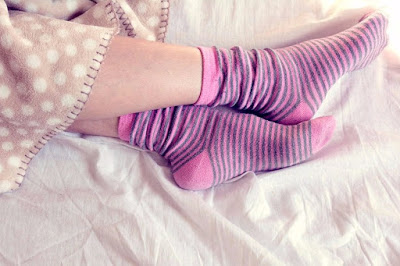 Γιατί να μην φοράτε ποτέ (μα ποτέ) τις ίδιες κάλτσες για δεύτερη μέρα - Φωτογραφία 1