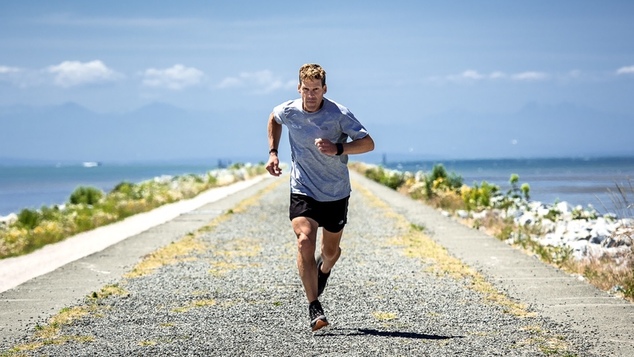 O Έλληνας που αναβίωσε τον θρύλο του Φειδιππίδη, τρέχοντας 246 χιλιόμετρα, συνεχίζει να τρέχει - Φωτογραφία 1