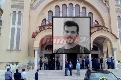 Πάτρα: Με δάκρυα και λευκά λουλούδια το αντίο στον Χρήστο Χολιαστό - Βαθιά οδύνη στην κηδεία του νεαρού που σκοτώθηκε ενώ μάζευε καρύδια