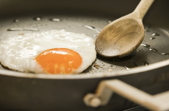 Αυγά: Μην κάνετε το λάθος στο μαγείρεμα – Ο υγιεινός τρόπος να τα τρώτε - Φωτογραφία 1