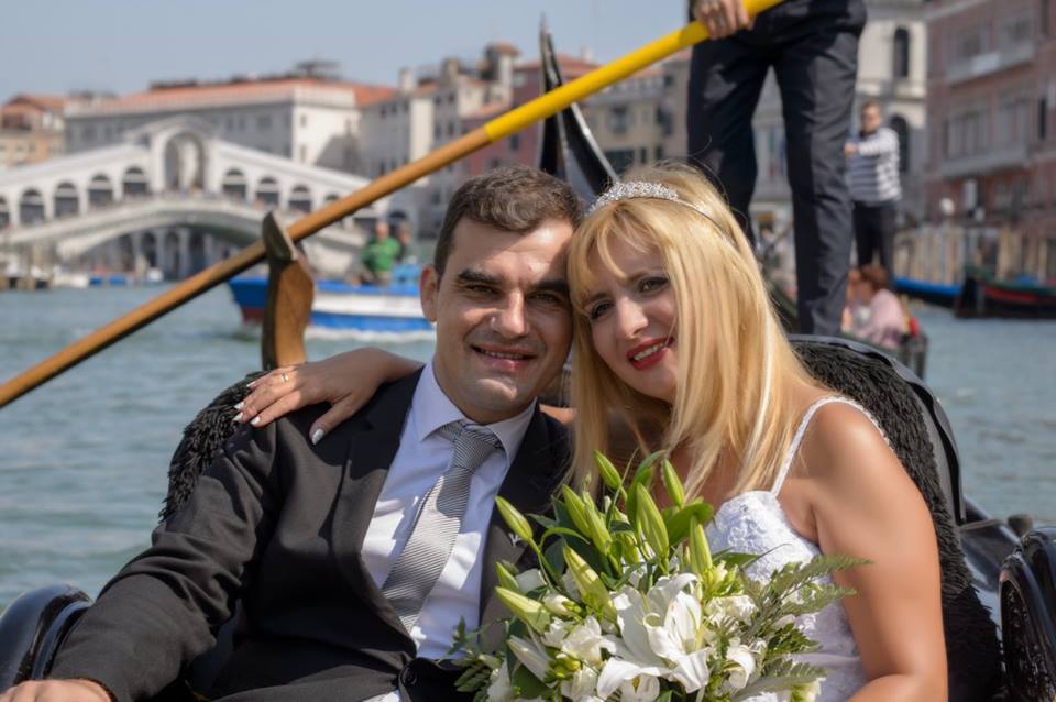 Από τα Χανιά στη Βενετία… Παραμυθένιος γάμος για την Έλβη Στασσίνου – Επόμενος στόχος η Βουλή [photos] - Φωτογραφία 14