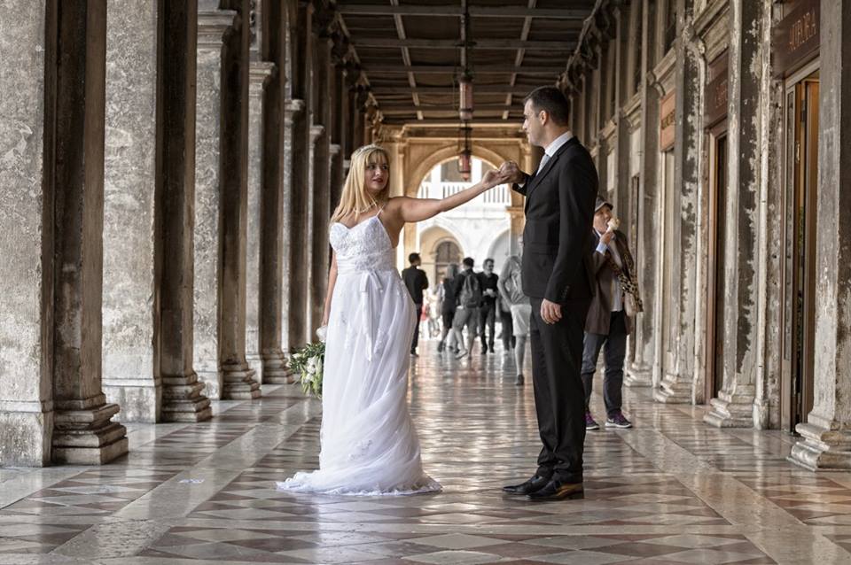 Από τα Χανιά στη Βενετία… Παραμυθένιος γάμος για την Έλβη Στασσίνου – Επόμενος στόχος η Βουλή [photos] - Φωτογραφία 15